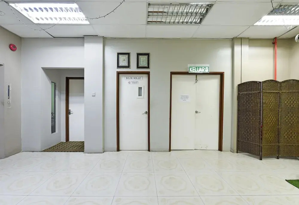 OYO 91052 Hotel Kenangan