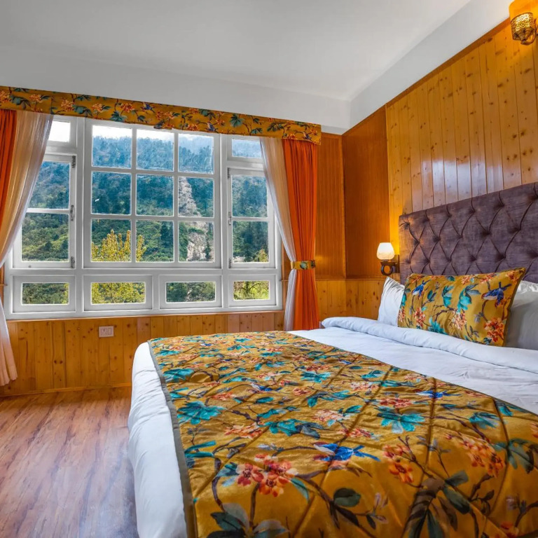 Summit Gangchen Hotel