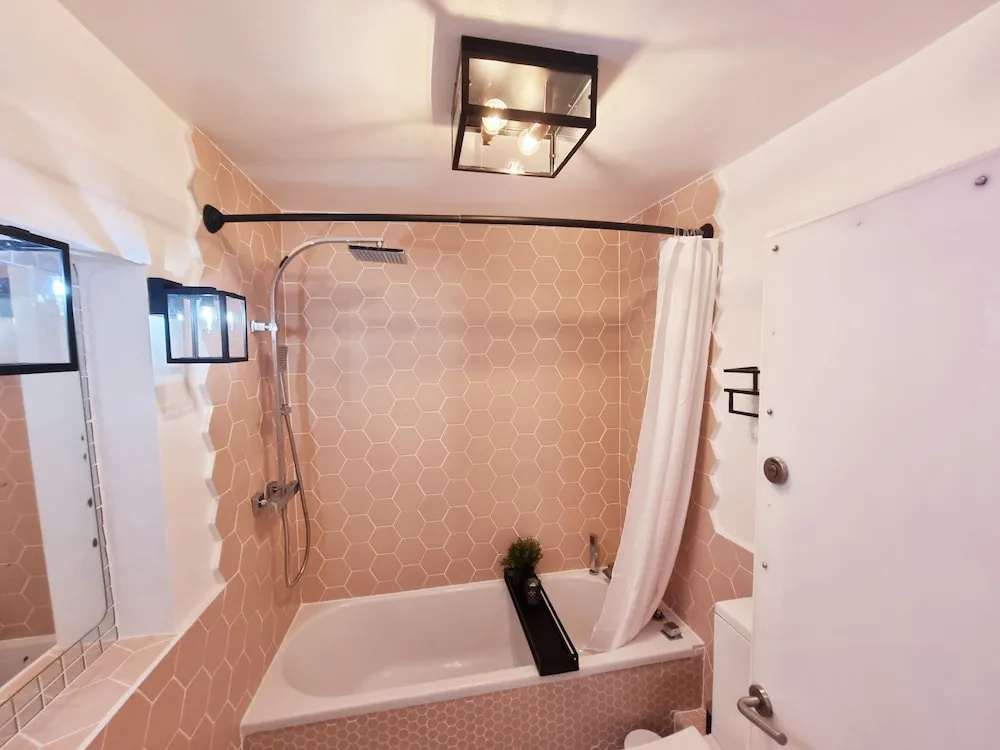 Family Cottage 2 mins from Hove seafront