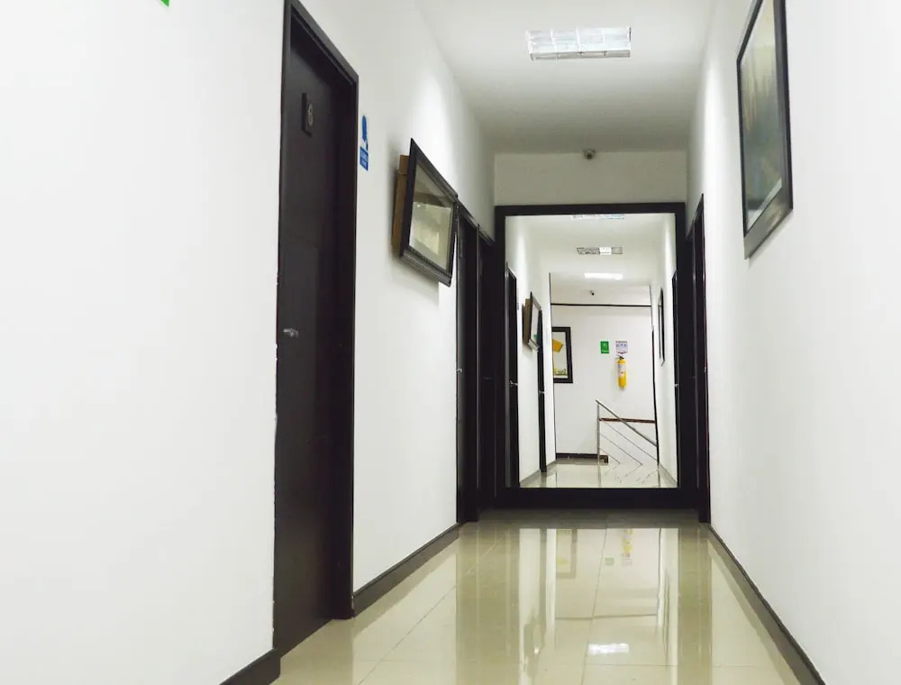 Sixth House Suite