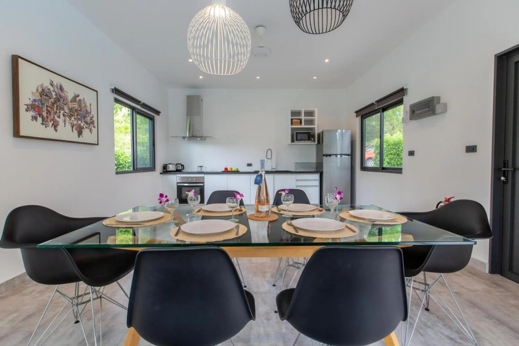 Villa Sawadee, 2br, 500m from the beach
