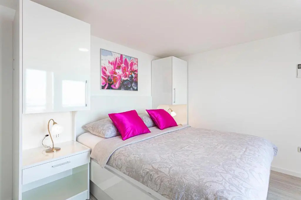Villa King Apartments