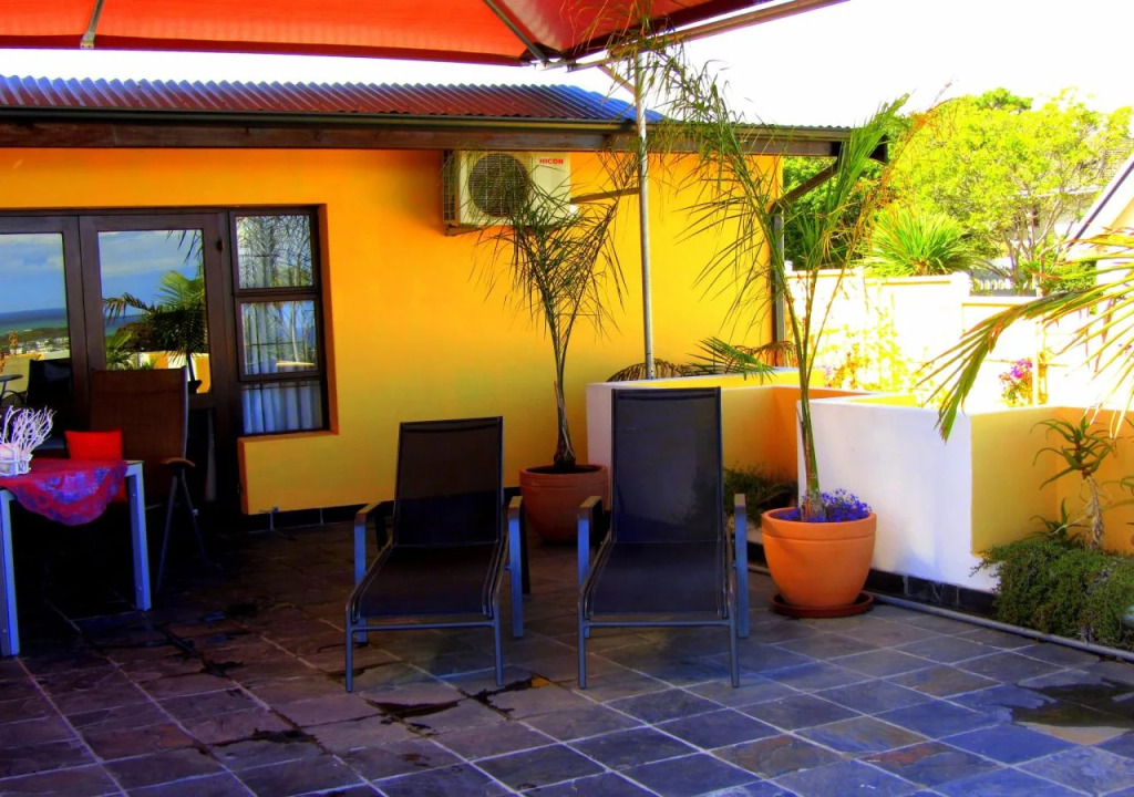 a Vue Guesthouse