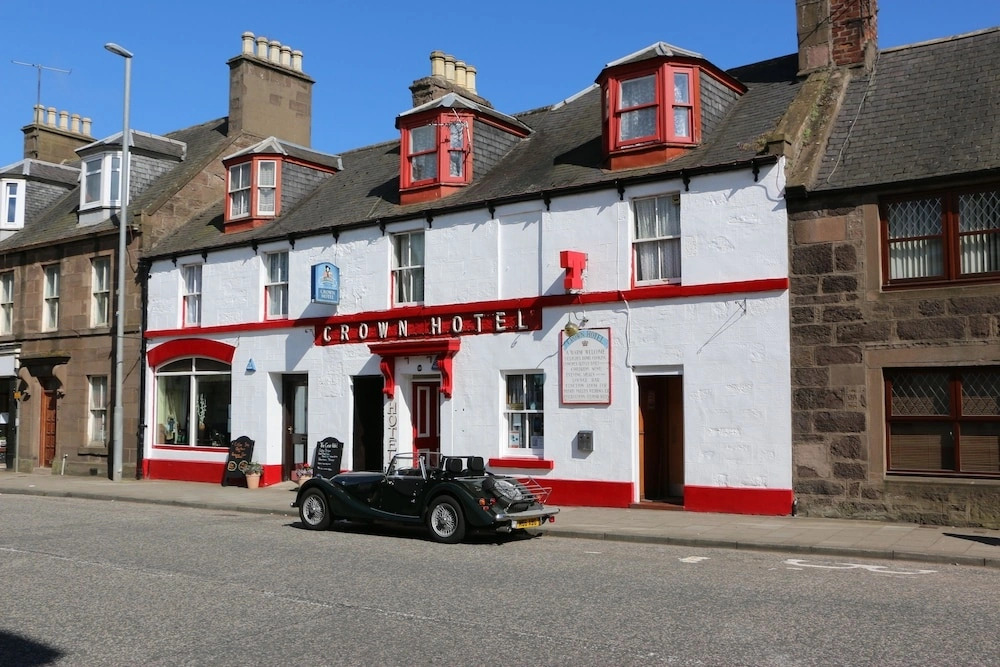 The Crown Hotel