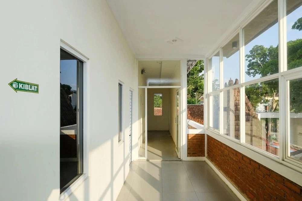 Urbanview Hotel Syariah Astungkara Space Sleman by RedDoorz