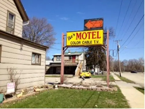 Ikes Motel Beloit