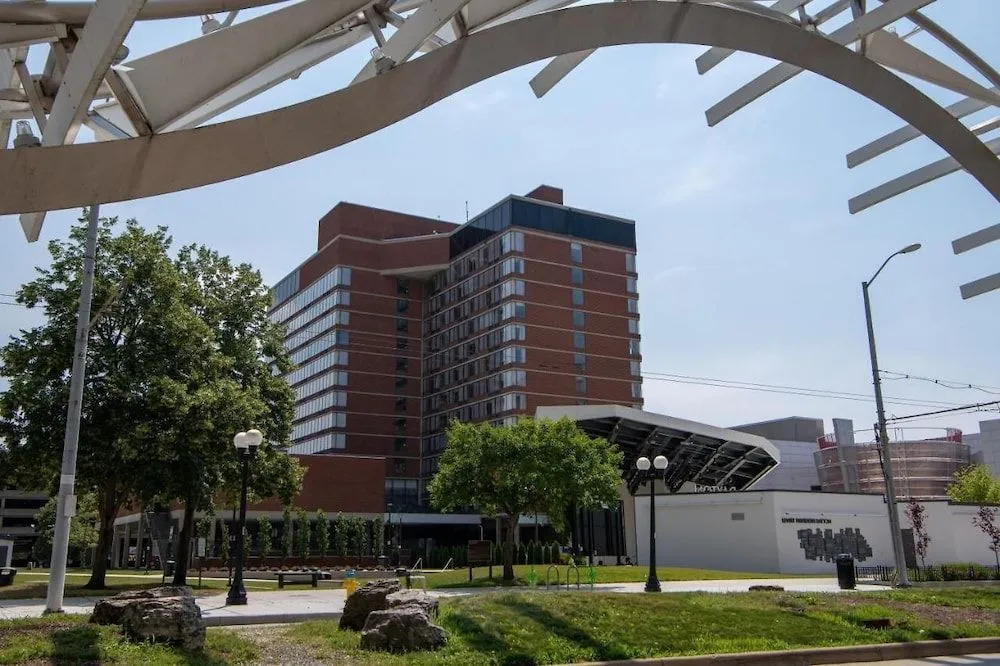 Dayton Vitality Hotel - Downtown