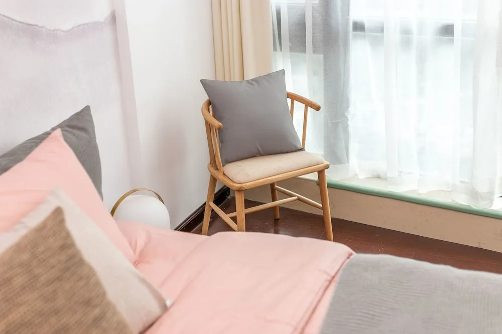 Locals Boutique Apartment Huafa Plaza 27