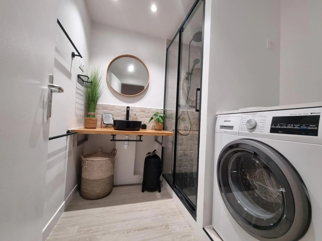 "Aimé Gwada", appartement à 40m de la plage, Rez-de-jardin tropical