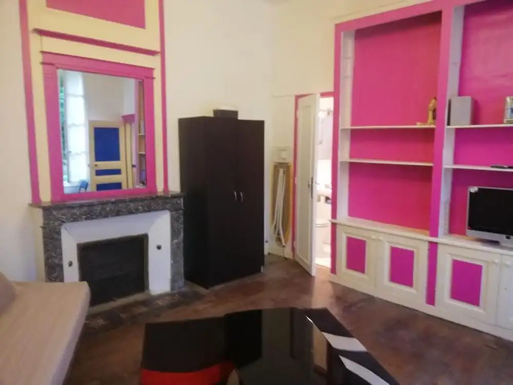 Apartment With one Bedroom in Sens, With Enclosed Garden and Wifi