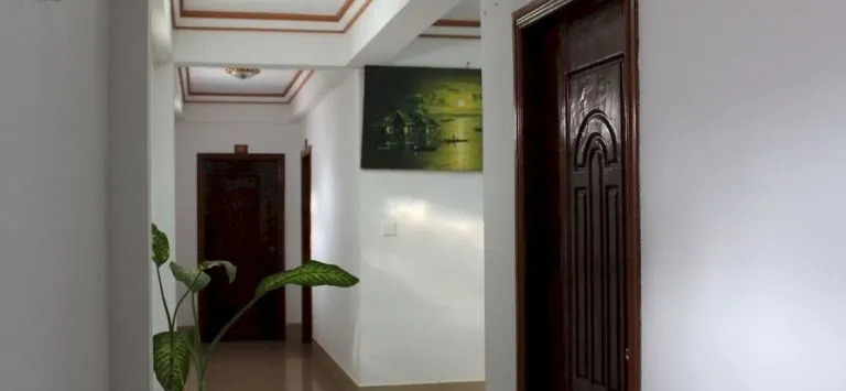 Tom & Jerry Hostel