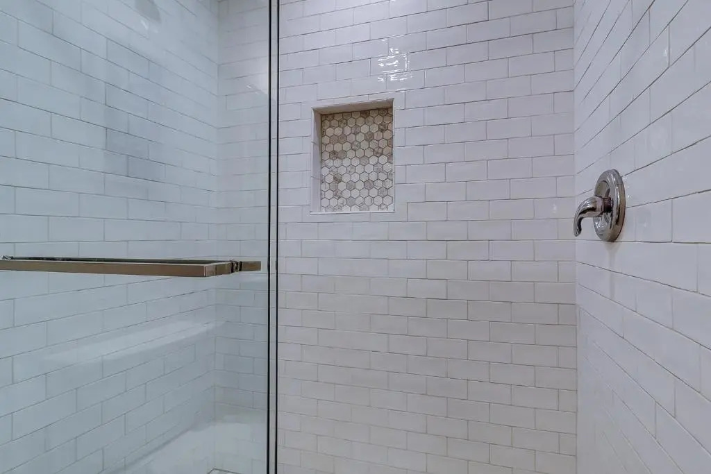 188 The Greens 2 BR Shipyard Golf Condo
