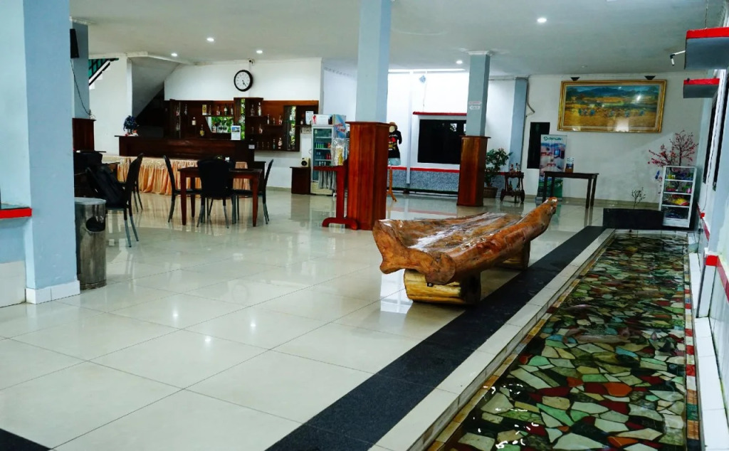 Demuon Hotel