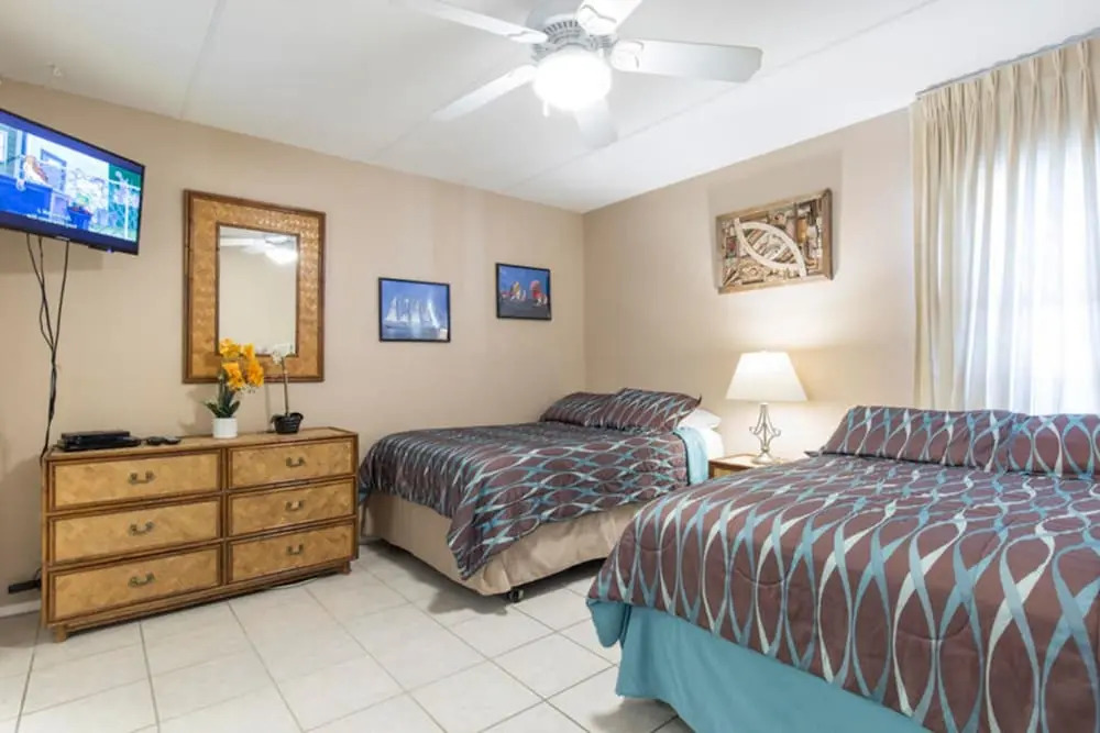 Suntide II Condominium 307