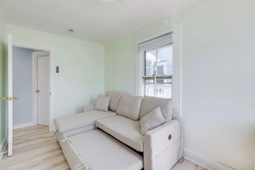 2 Blocks to Beach: Sunny Ocean Grove Apartment