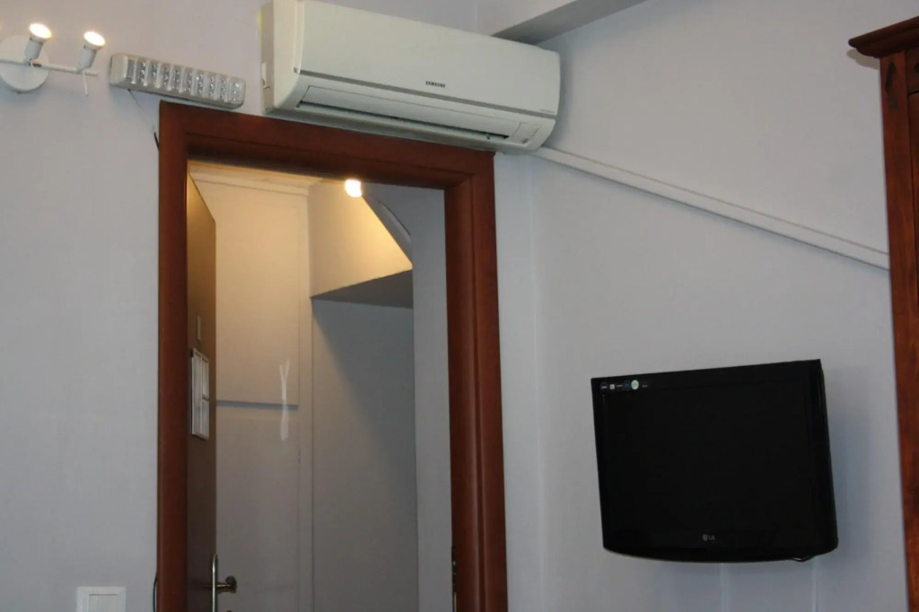 Fanti Rooms