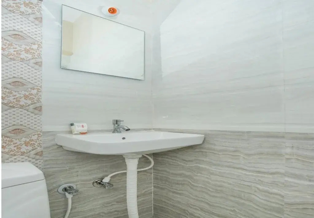 Viyan Comforts by OYO Rooms