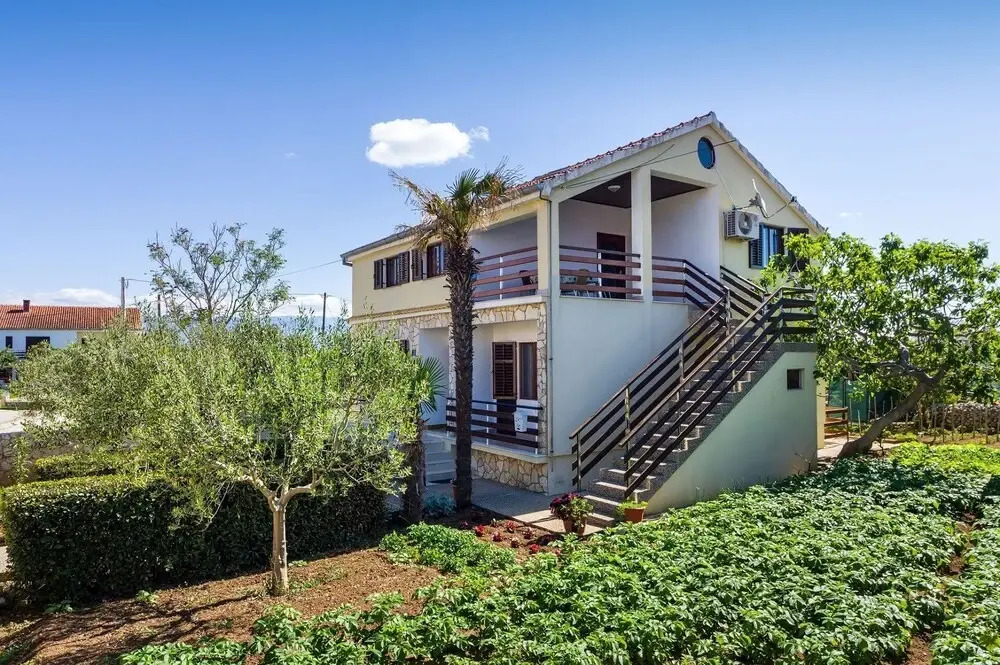 Matkos - With Garden and Terrace - A1