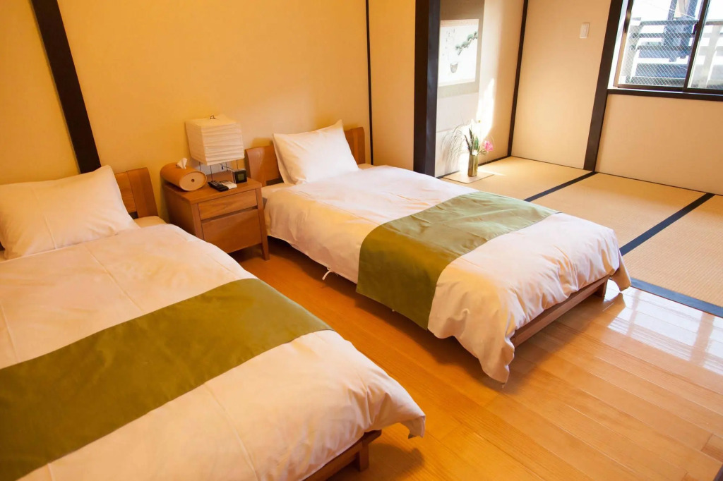 Wakakusa-An Private Machiya near JR Nijo Station