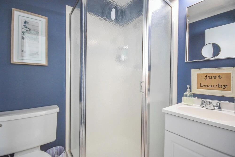 Coastal Condo w/ Public Atlantic Beach Access