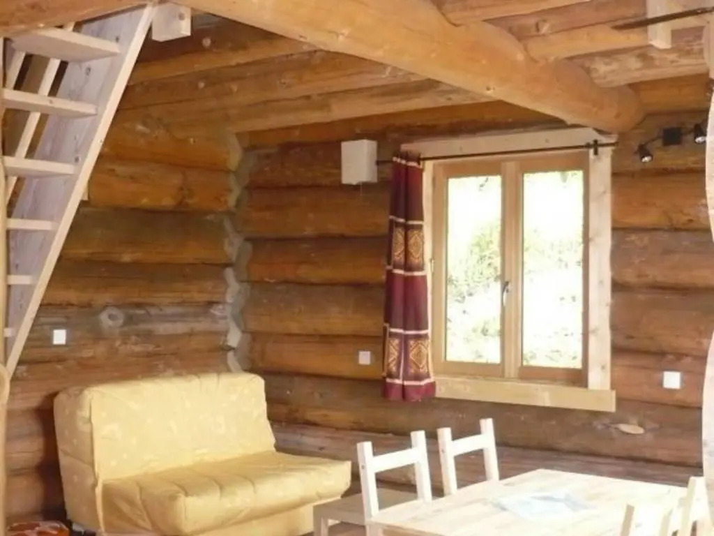Chalet chaud, nature sauvage, internet PC, idéal randonnées - FR-1-496-184