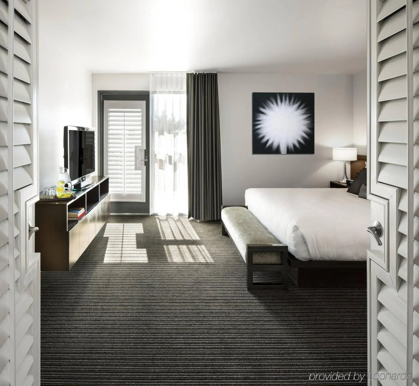 Graduate by Hilton Dallas