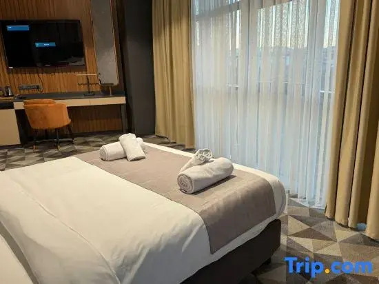 H-mak AIRPORT OTEL
