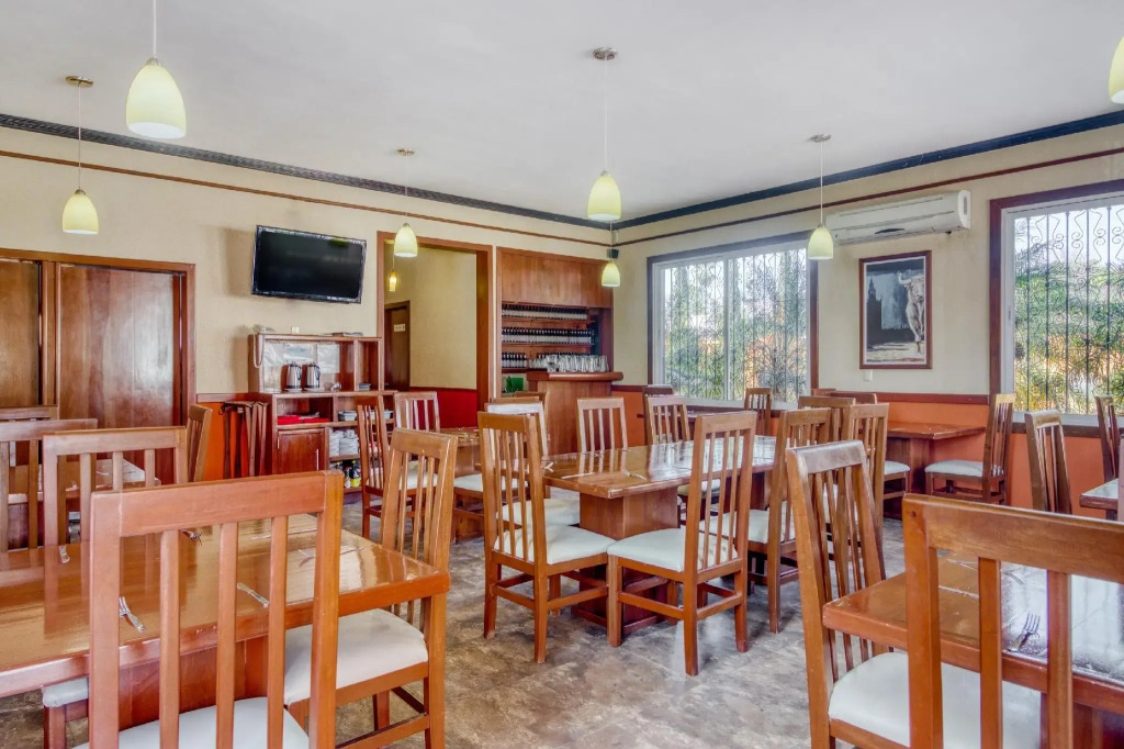 Monte Salerno Hotel & Suites