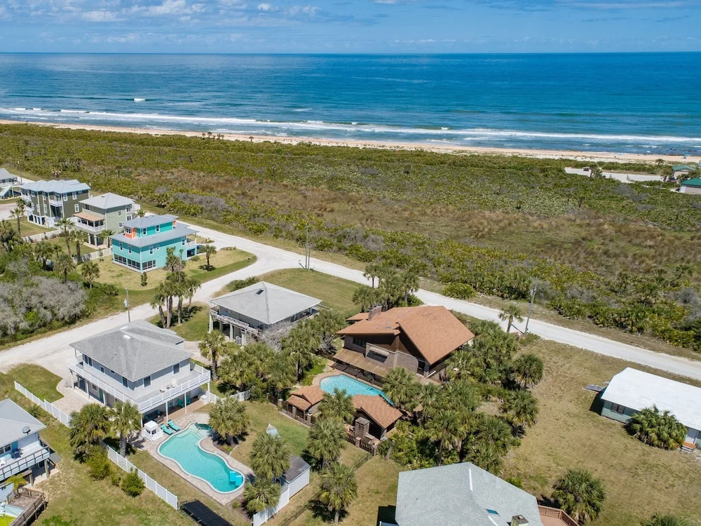Johnson Beach Way - 4 Br Home