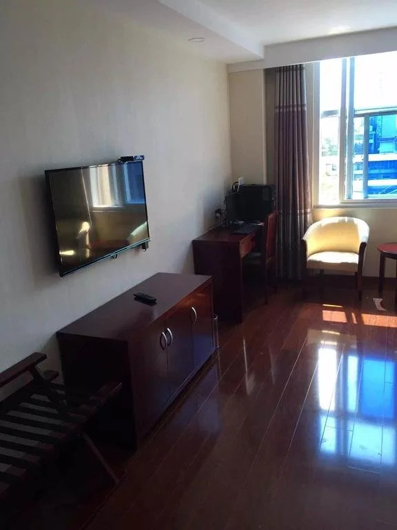 Huoshan Century Inn