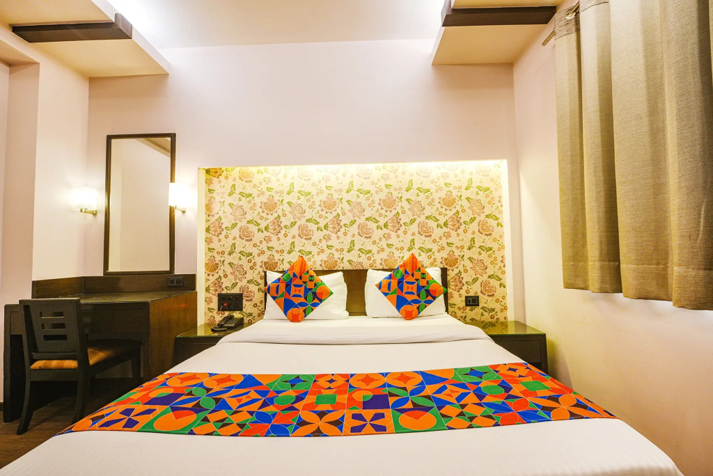 FabHotel Prime Aashraye