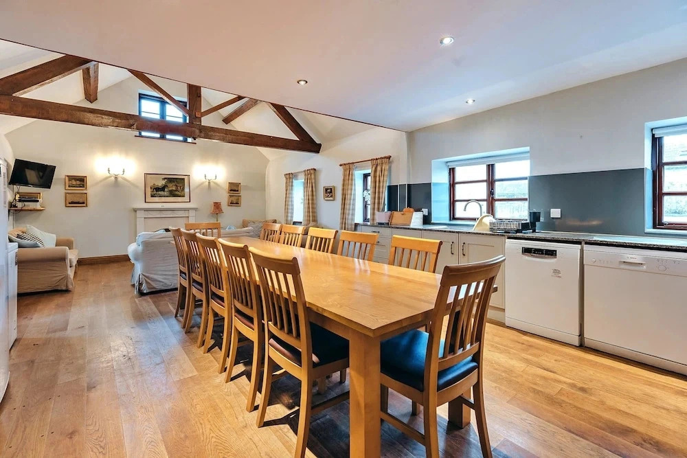 Cottage in Shropshire With Pool & Tennis