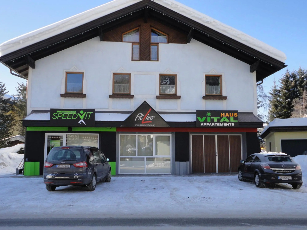 Apartment in Zauchensee Near Ski Bus