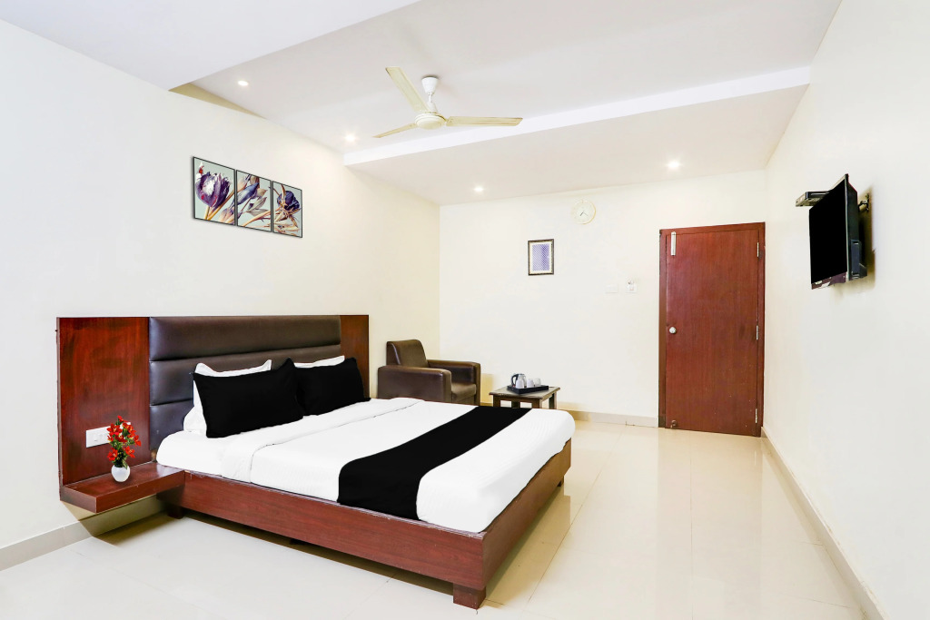 Townhouse Dwarka Nagar Near Ramatalkies