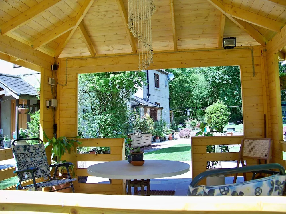 The Old Presbytery Guest House