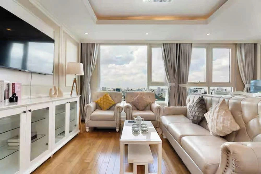 Vertex Luxstay Leman The MarQ Residence