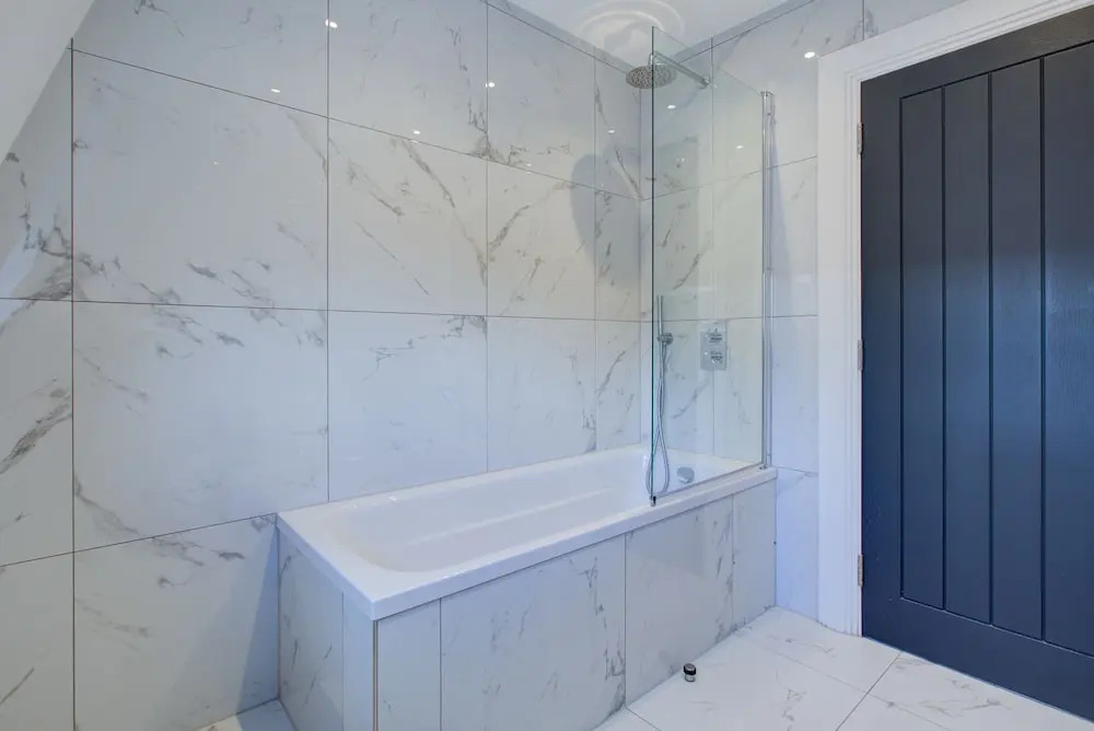 Contemporary 3-bed Apartment in Fulham, London