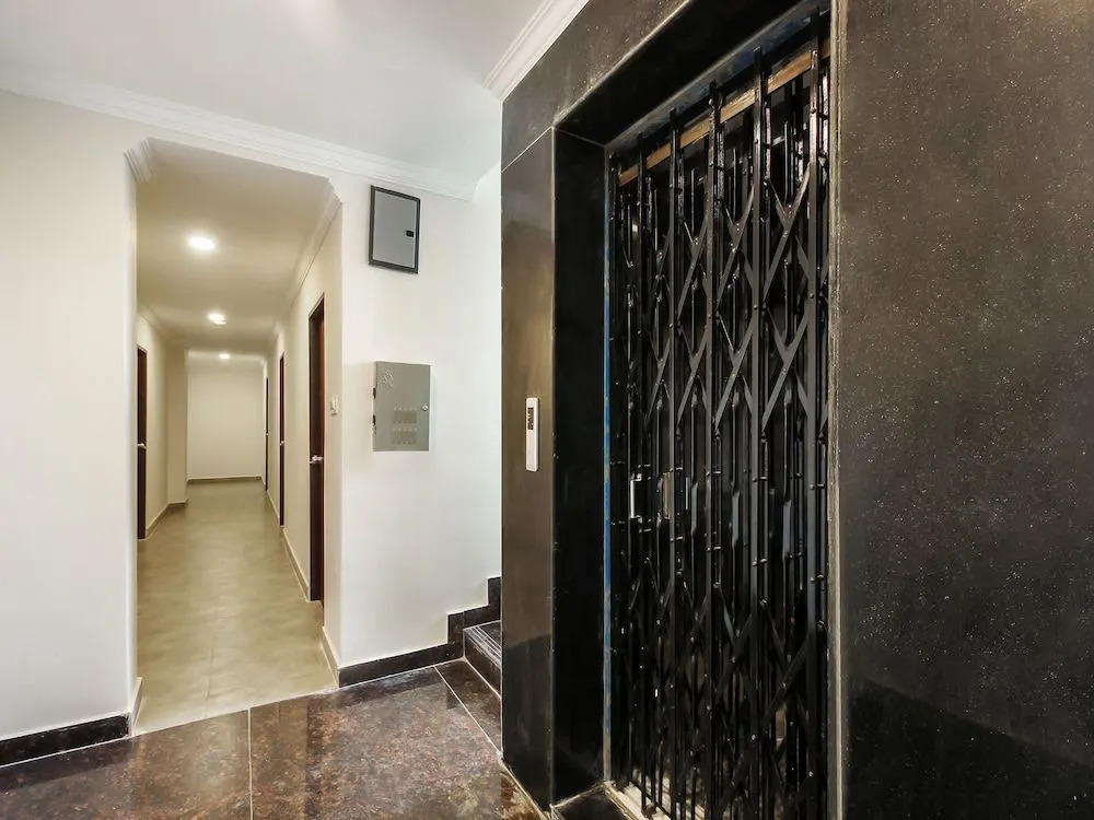 OYO Flagship 13544 Sri Sai Nilayam
