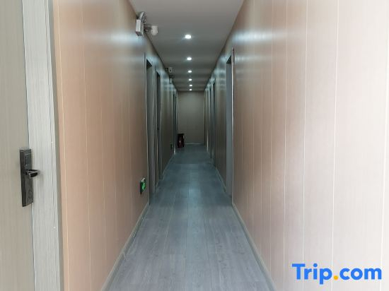 Yulin Elegant Garden Business Hotel