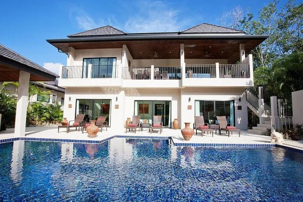 Villa Waew Opal 6 Bed Grand Property with In House Staff