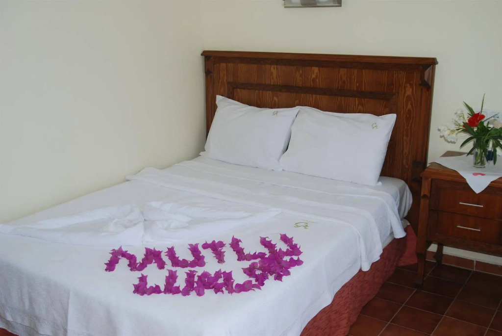 Castello Di Akyarlar Hotel