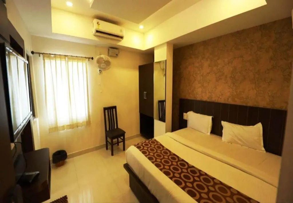 Silver Suite