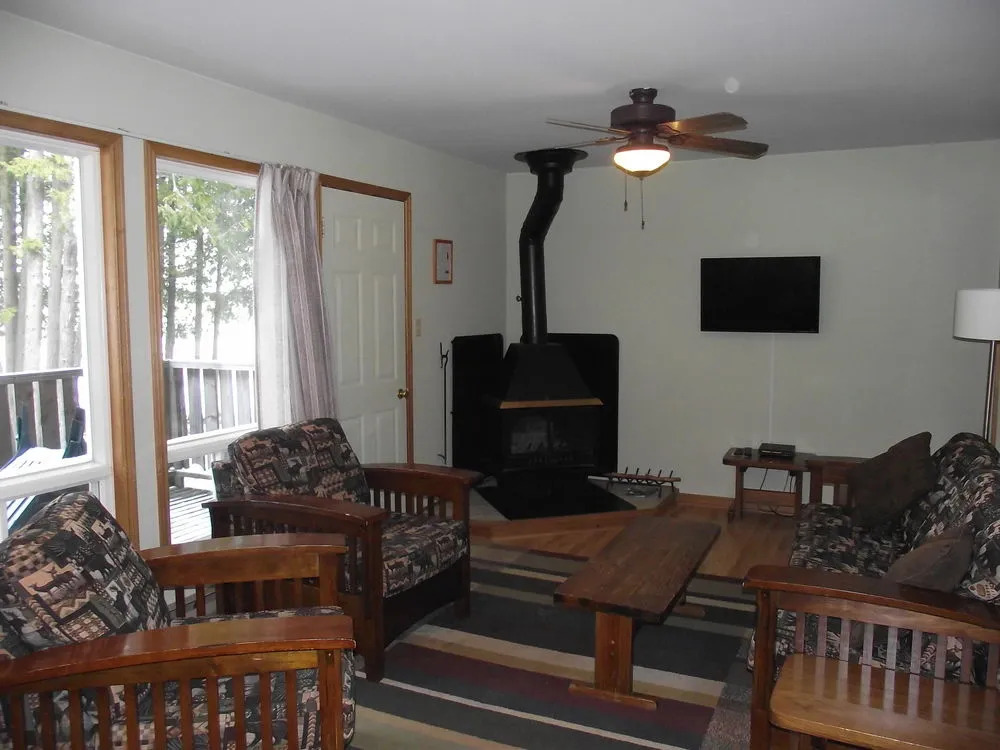 Cedars of Lake Eugenia - Cottage Resort