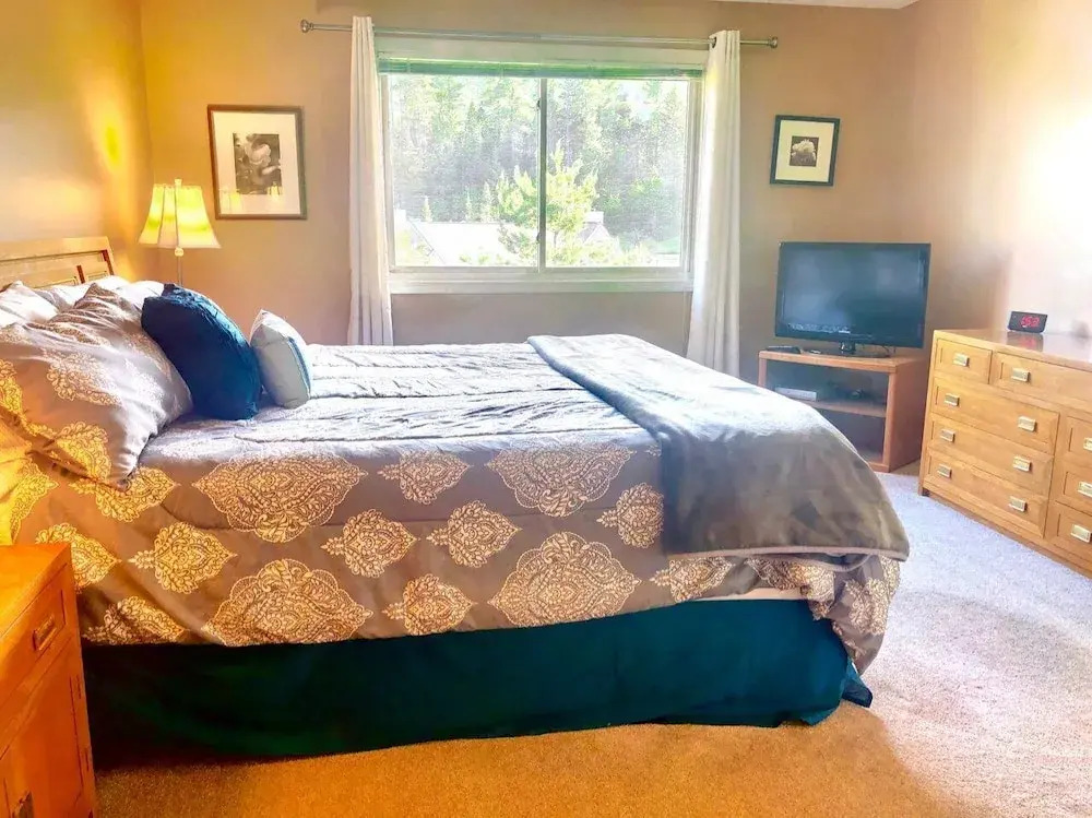FV16 Fairway Village Condo