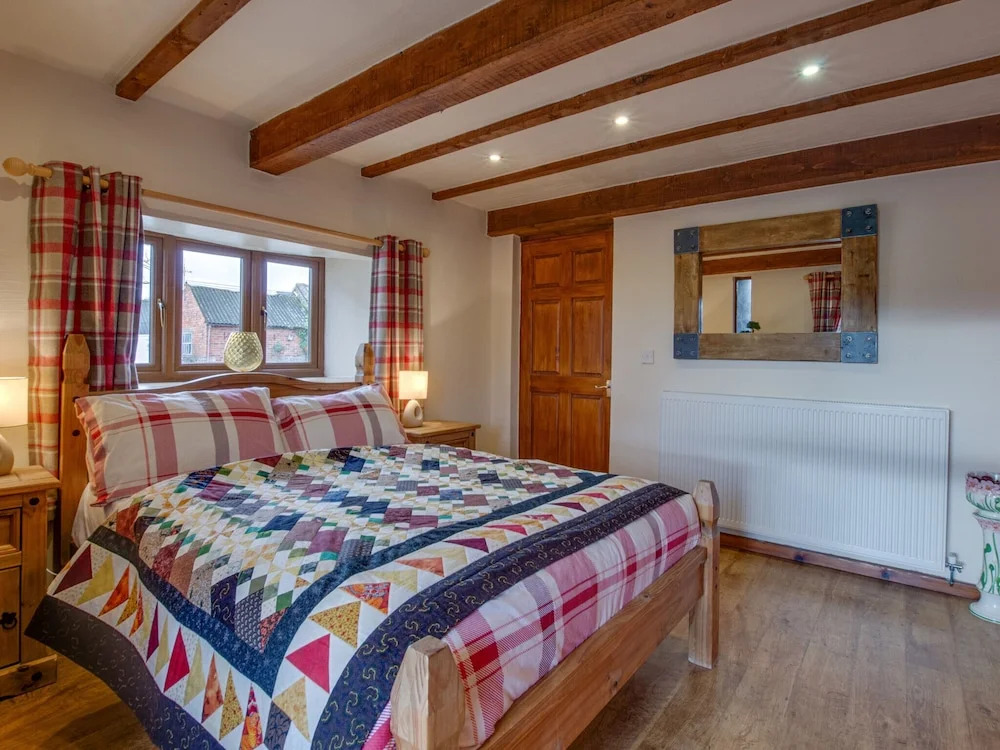 Scenic Holiday Home in Abergele With Terrace, Garden, Pond