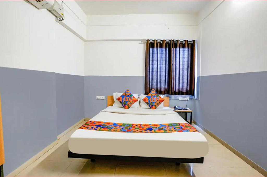 Fabhotel Bhakti Sankul