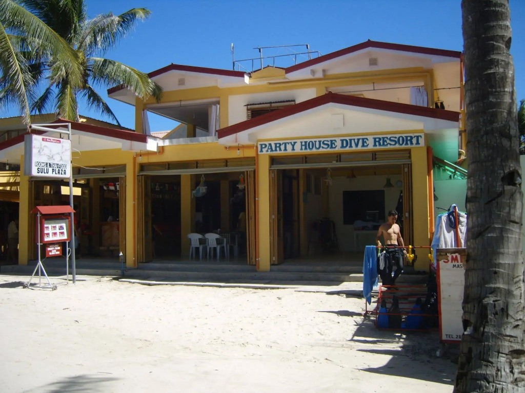 Sulu Plaza