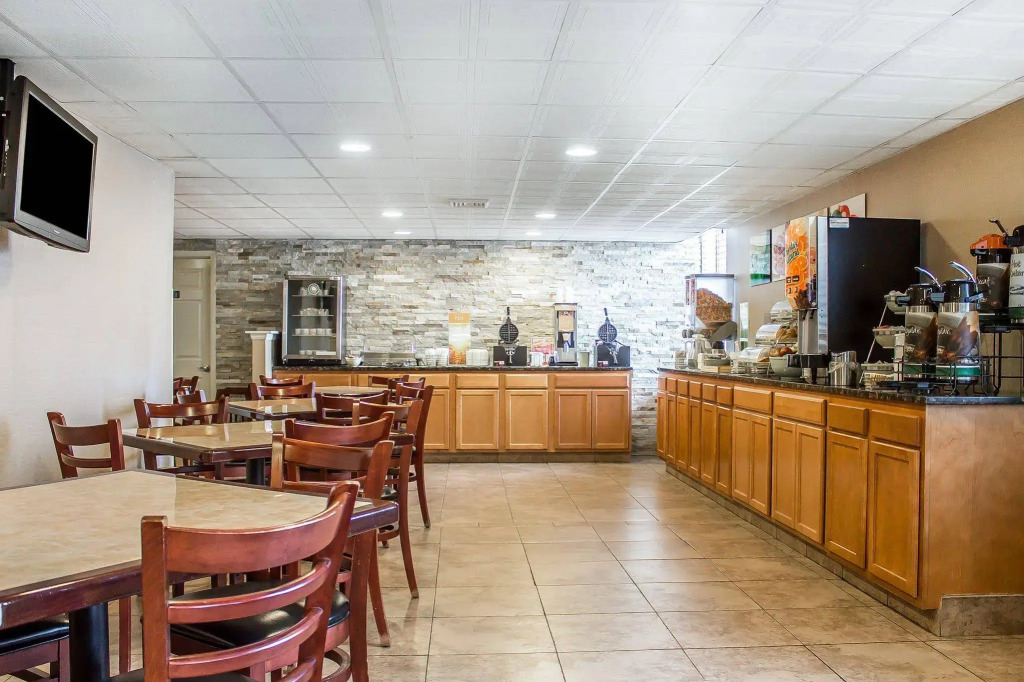 Comfort Inn Dunmore - Scranton East