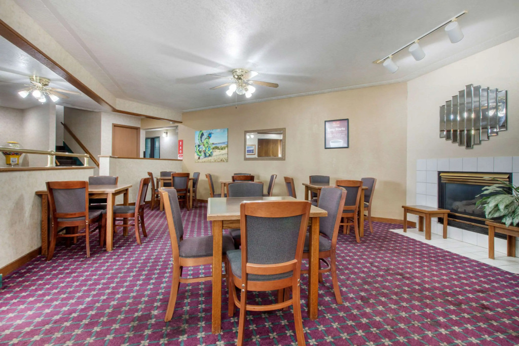 Econo Lodge Oacoma - Chamberlain West