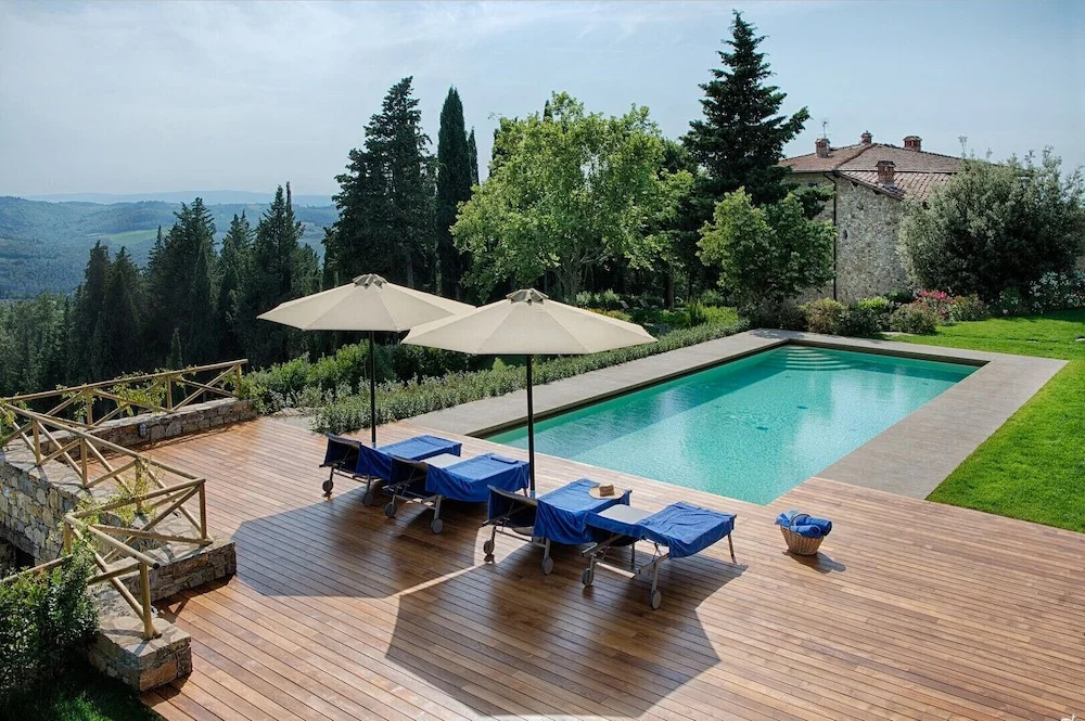 Luxury Chianti in Olive
